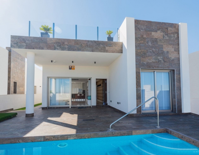 Villa zu verkaufen in Villamartín, Orihuela Costa, Alicante