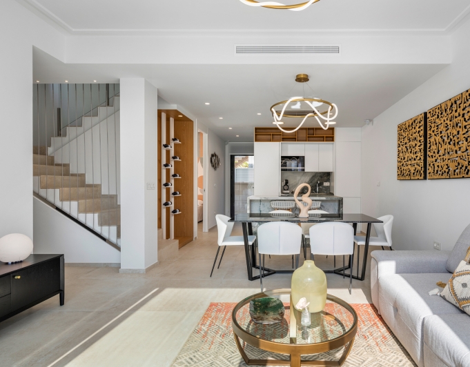 Villa en Venta en Punta Prima, Orihuela Costa, Alicante