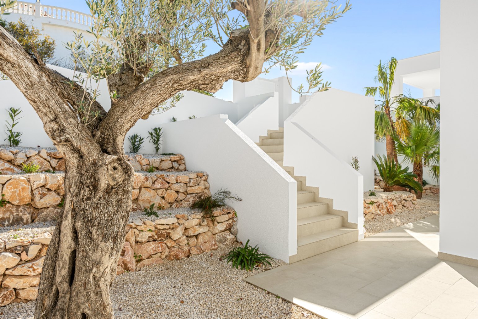 Villa with private pool in Cumbre del Sol