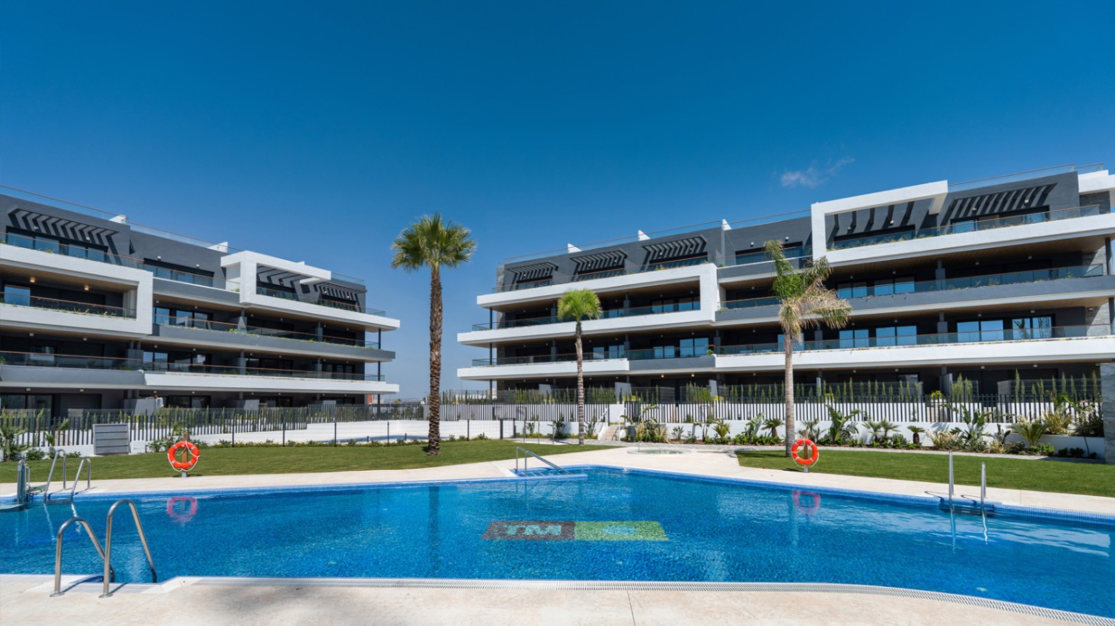 Apartamentos con magníficas zonas comunes en Torrevieja