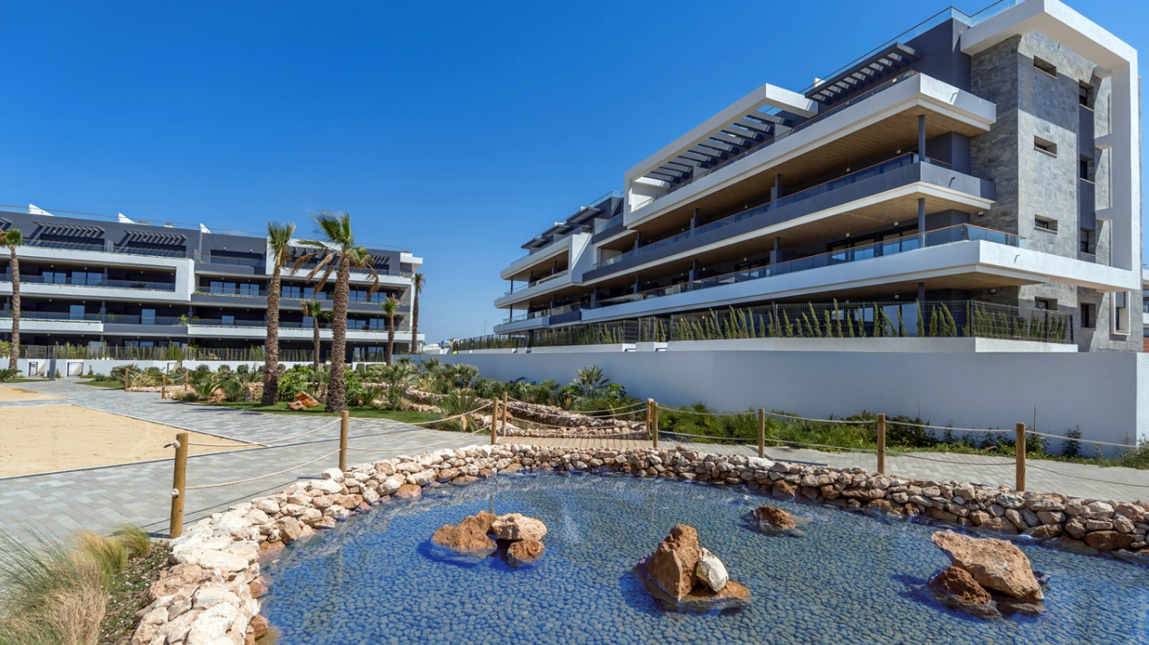 Apartamentos con magníficas zonas comunes en Torrevieja