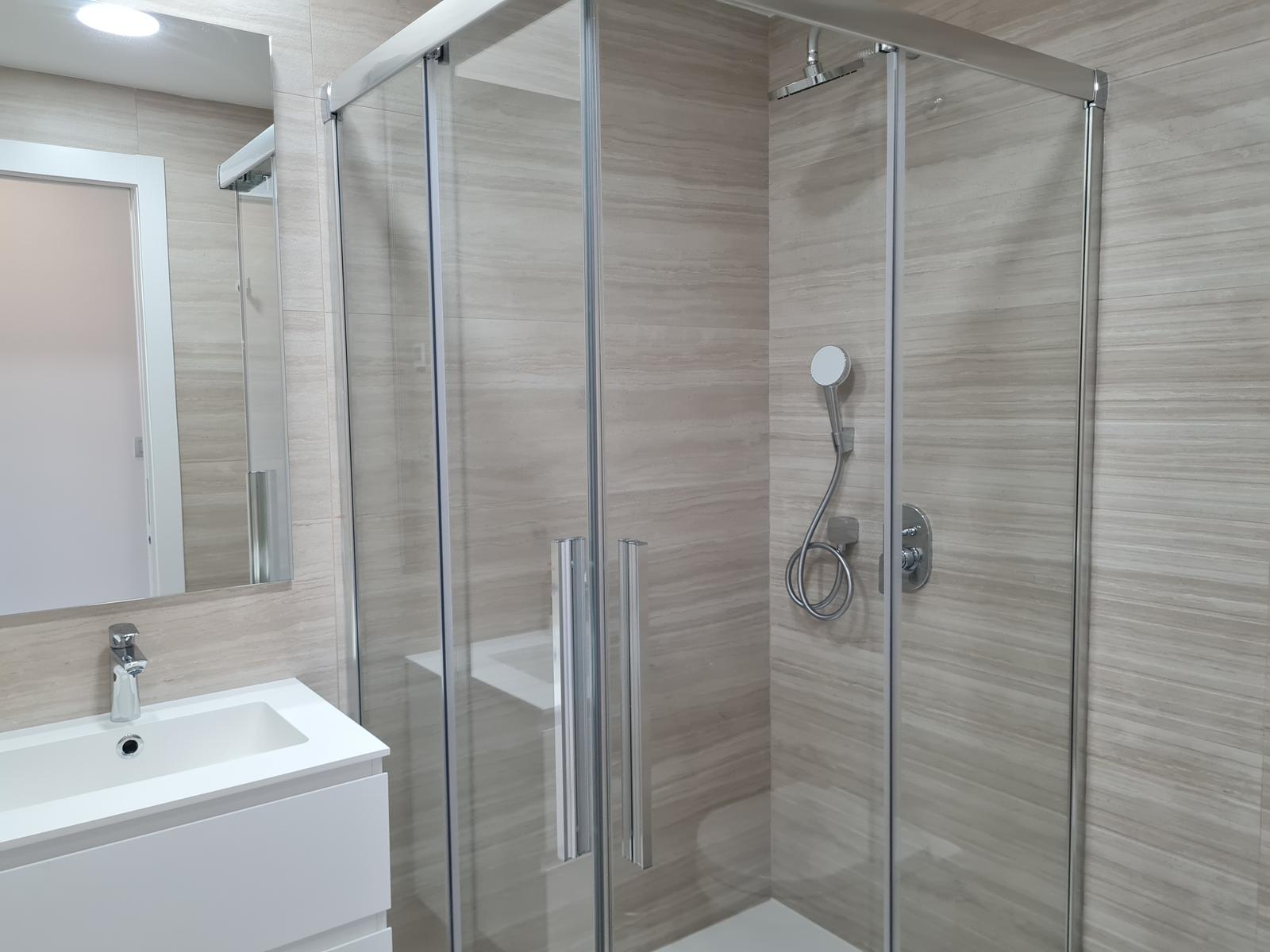 Nieuwe appartementen aan het Poniente-strand, Benidorm