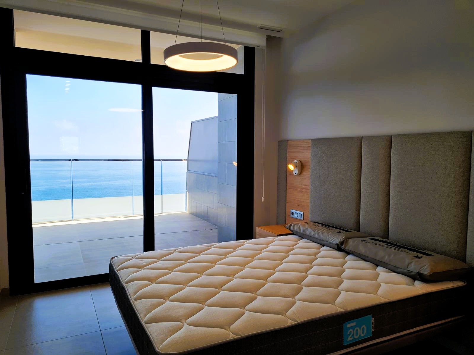Nieuwe appartementen aan het Poniente-strand, Benidorm