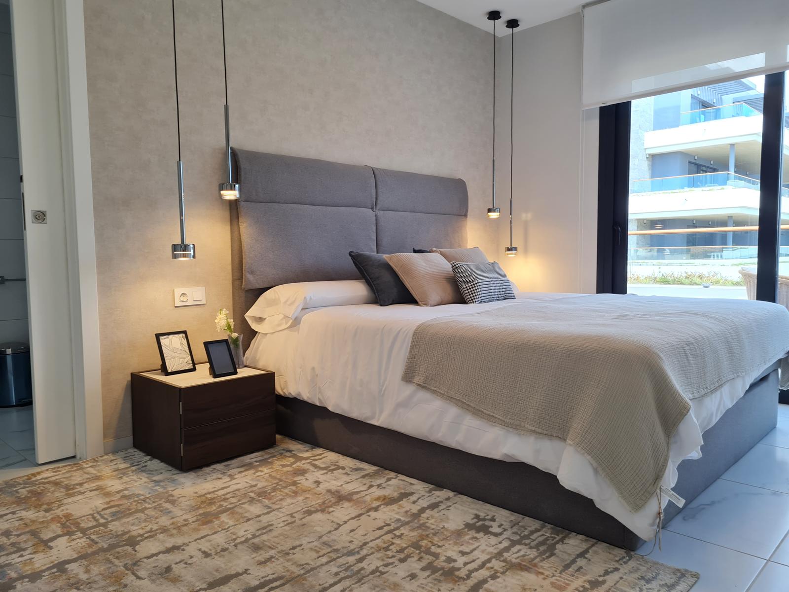 Bungalow con magníficas zonas comunes en Torrevieja