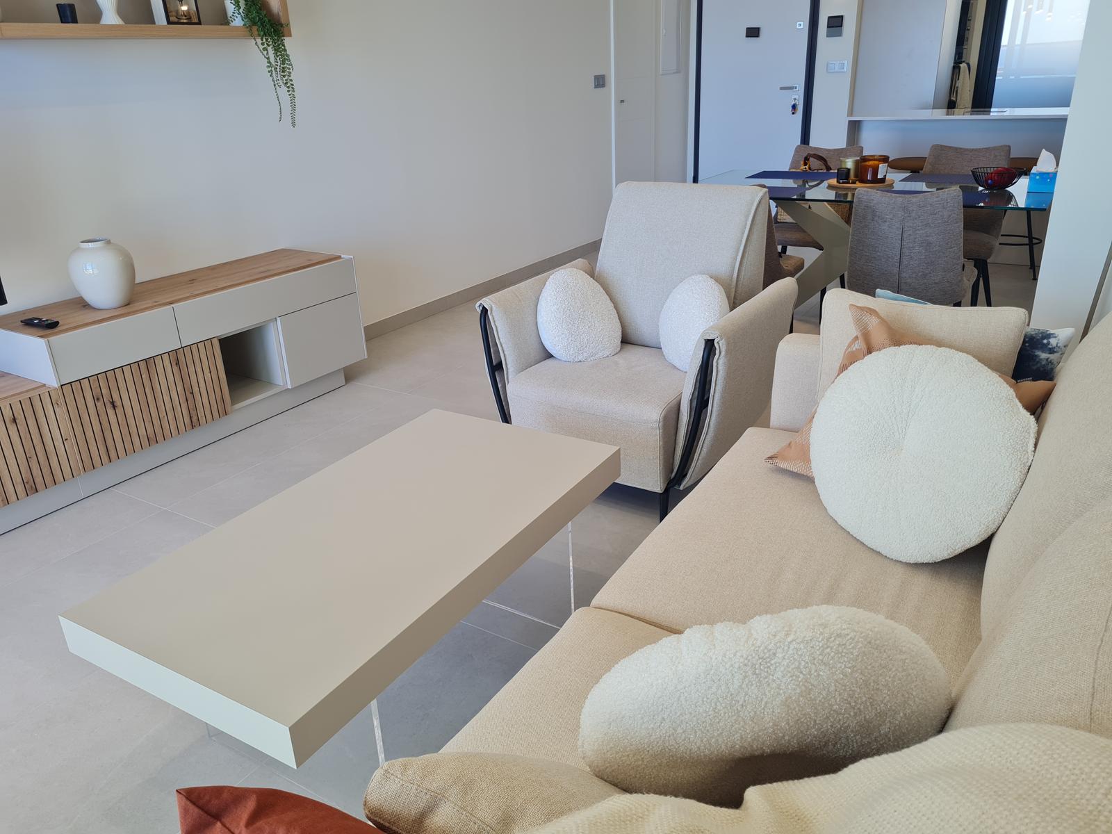 Apartamento a estrenar en playa de Poniente