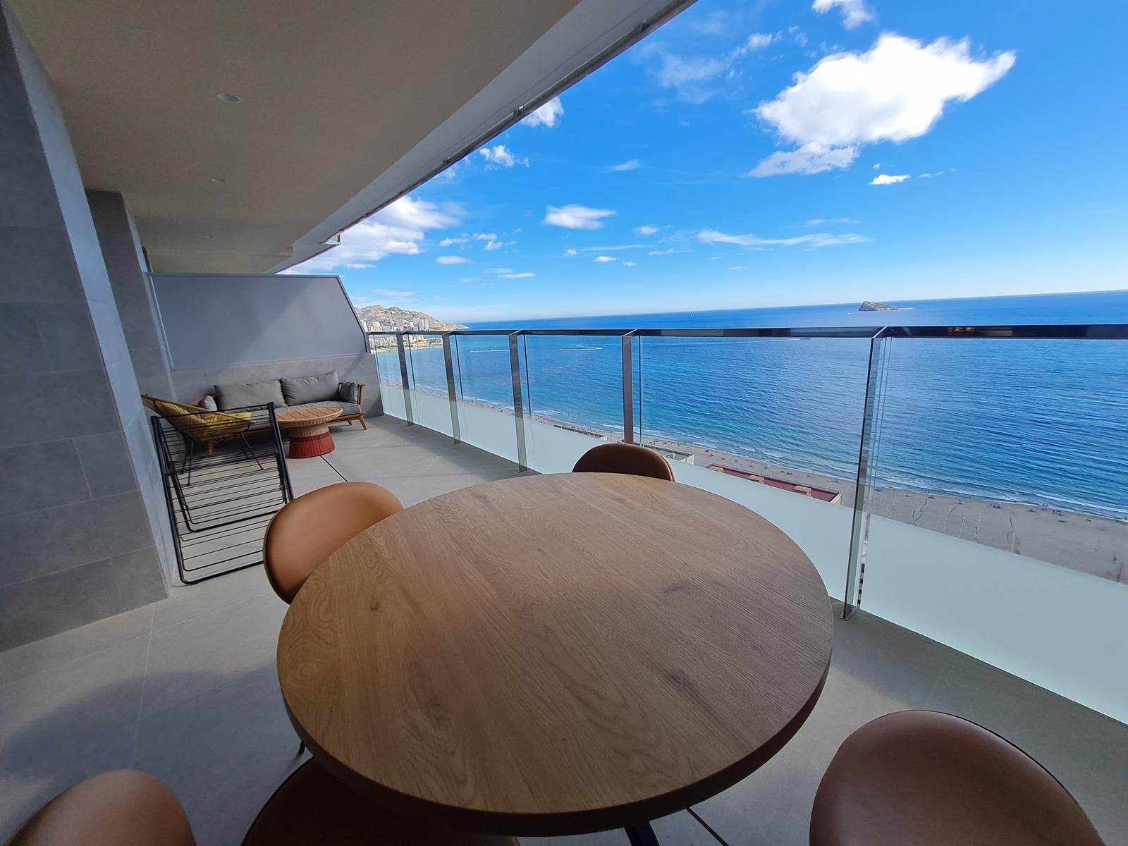 Apartamento a estrenar en playa de Poniente