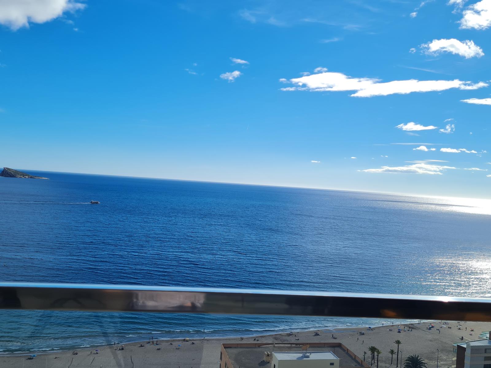 Apartamento a estrenar en playa de Poniente