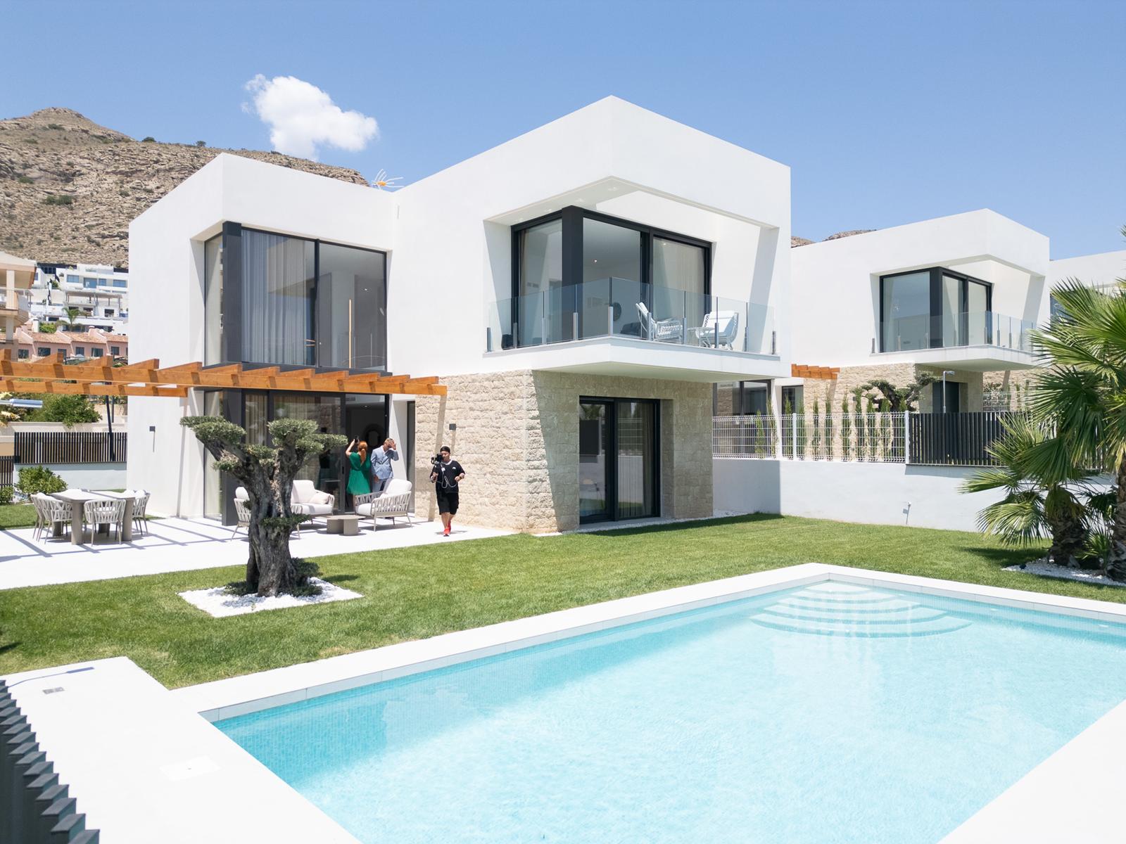 Villa na Sprzedaż na Sierra Cortina, Finestrat, Alicante