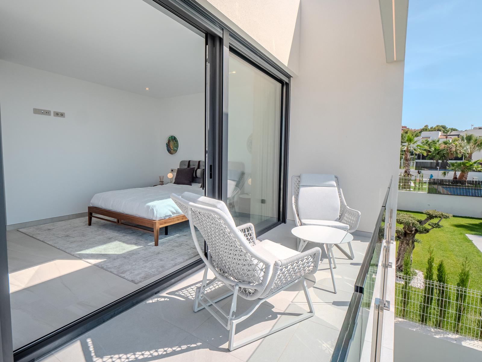 Villa na Sprzedaż na Sierra Cortina, Finestrat, Alicante