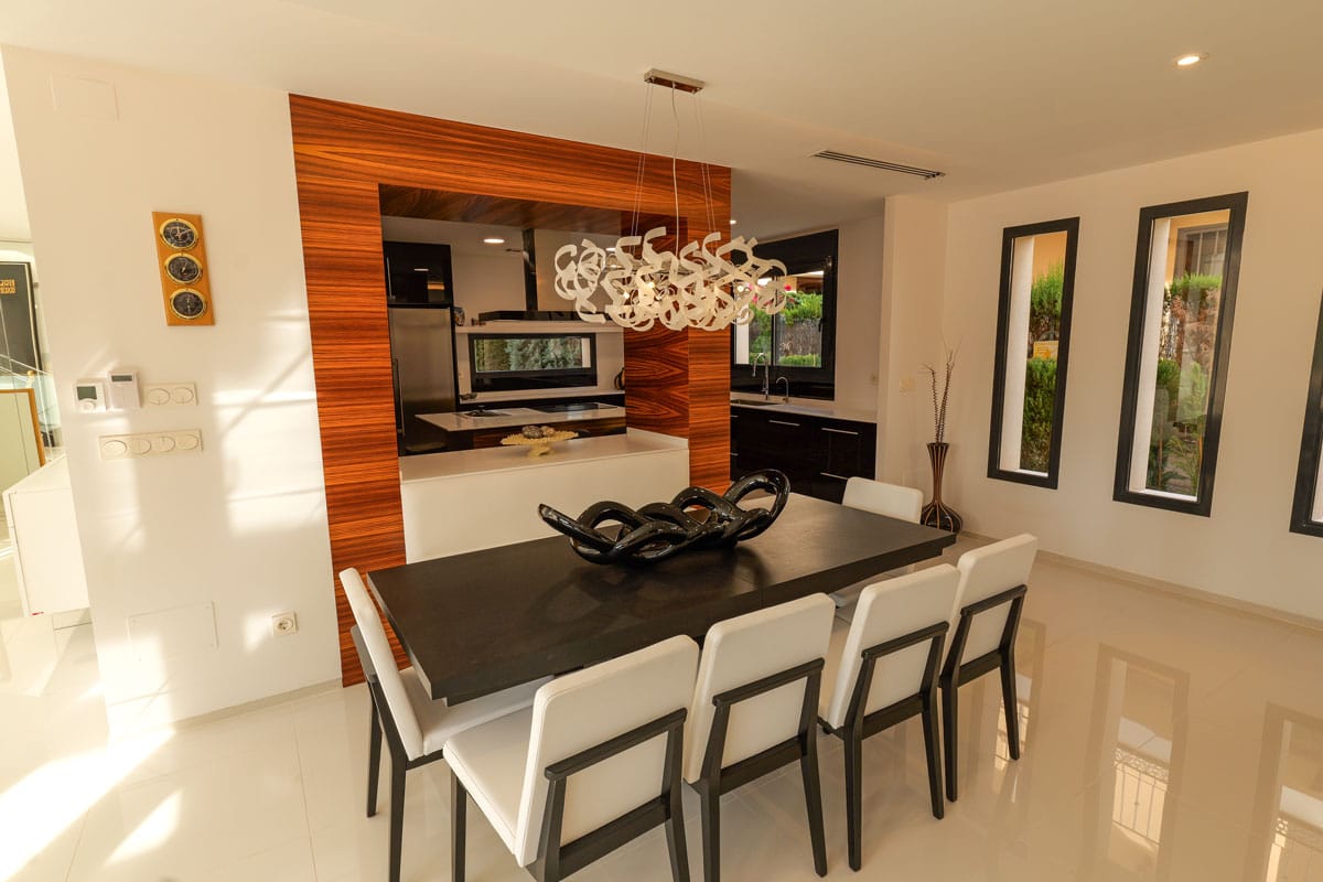 Een architectonische parel in een van de meest exclusieve gebieden van de Costa Blanca.