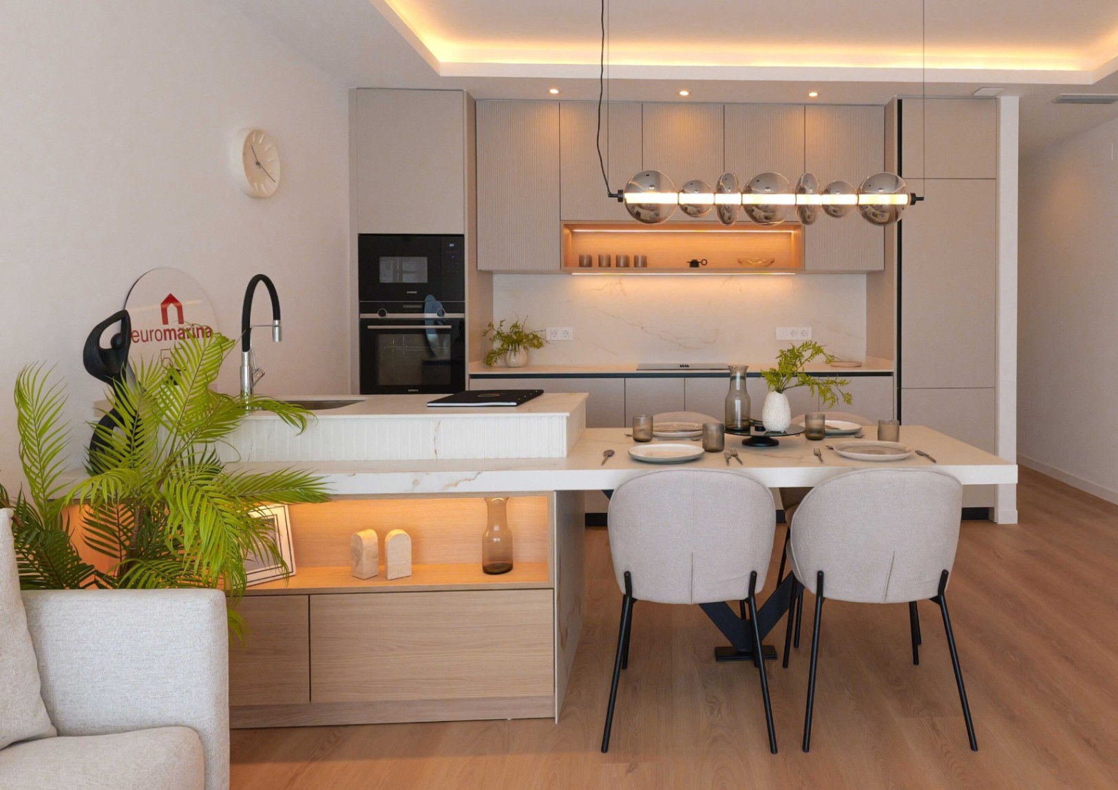 Nowe apartamenty w pierwszej linii, La Manga, Murcja