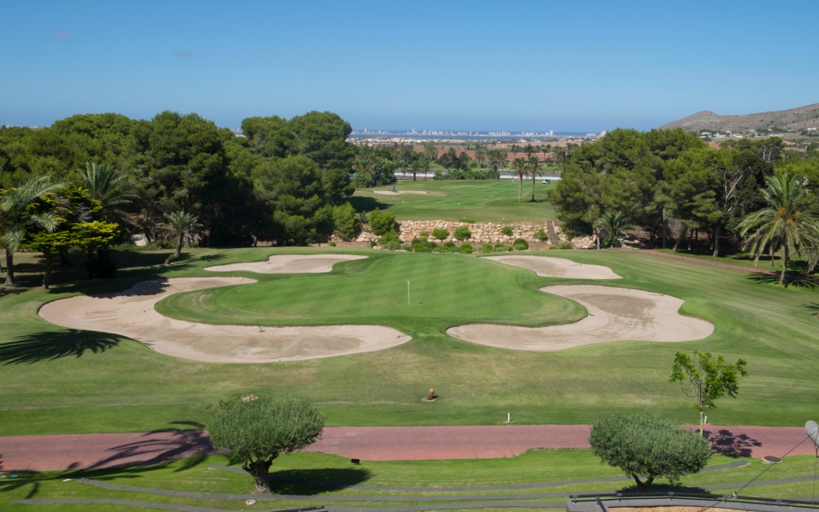 NUEVOS APARTAMENTOS, ADOSADOS Y VILLAS EN LA MANGA DEL MAR MENOR, MURCIA.