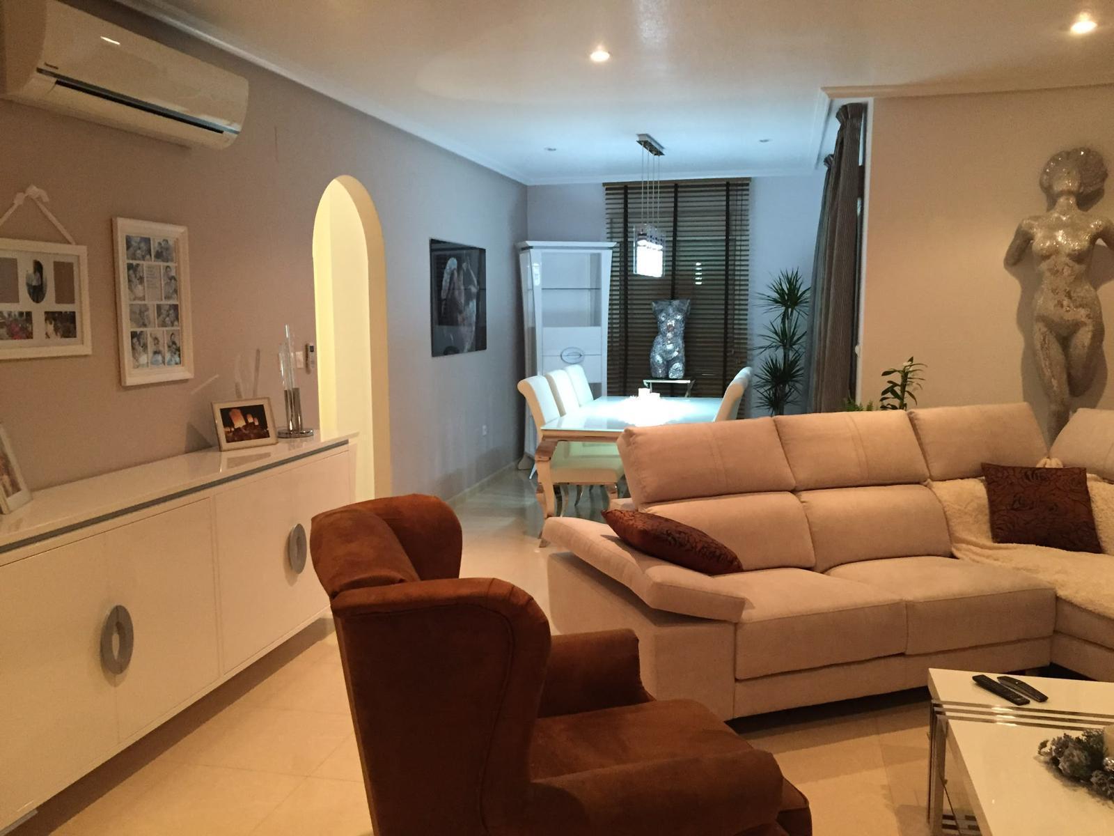 Villa en venta en Rojales, Alicante