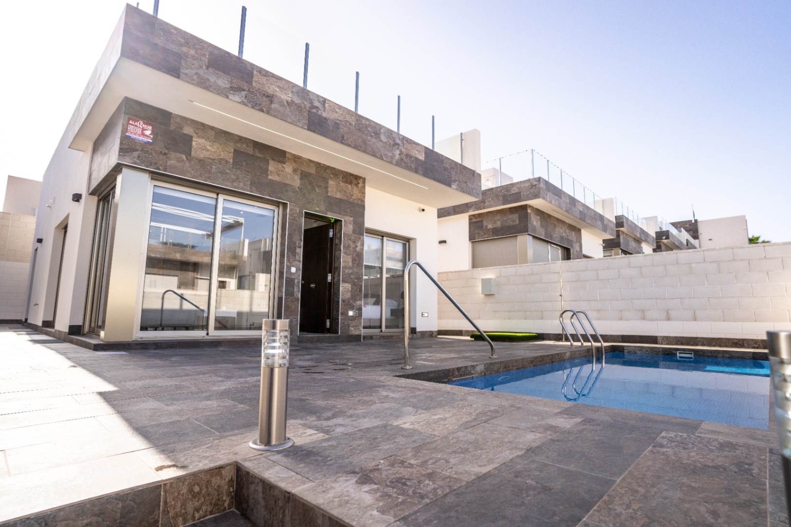 Villa en venta en Villamartín, Orihuela Costa, Alicante