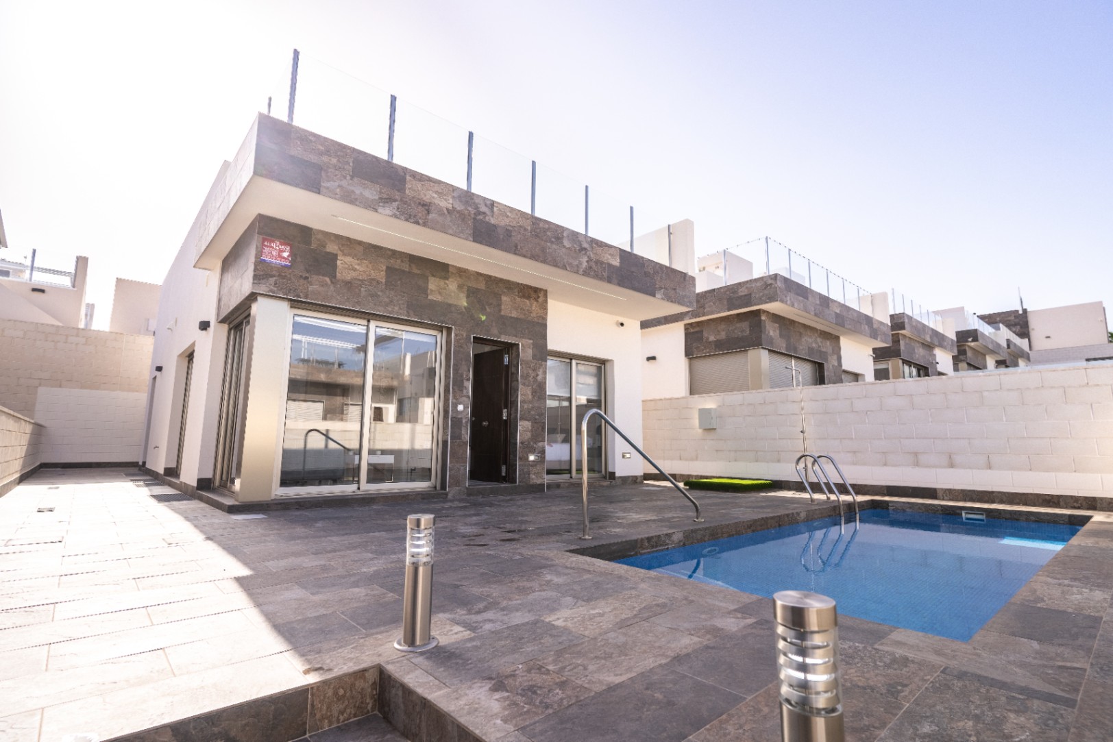 Villa en venta en Villamartín, Orihuela Costa, Alicante