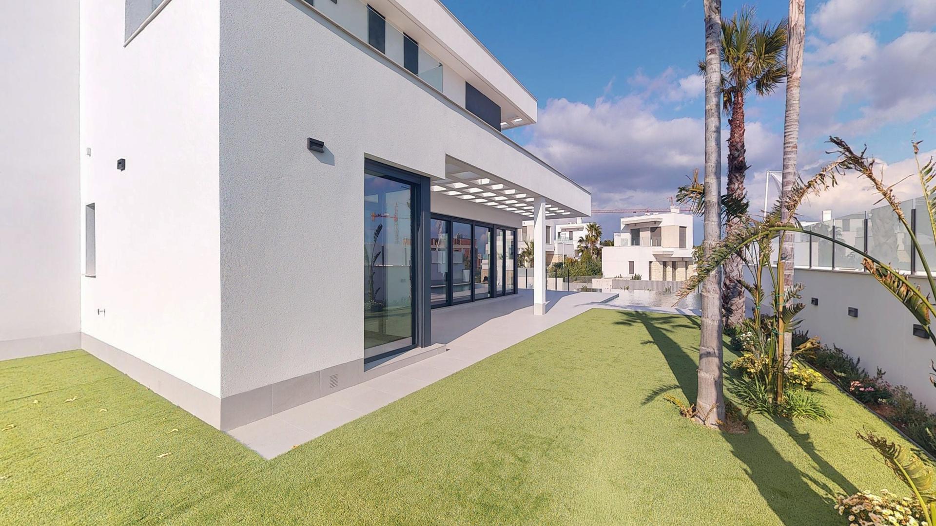 Villa op Verkoop op Sierra Cortina, Finestrat, Alicante