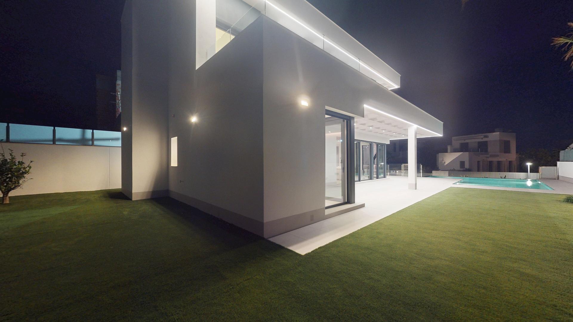 Villa op Verkoop op Sierra Cortina, Finestrat, Alicante