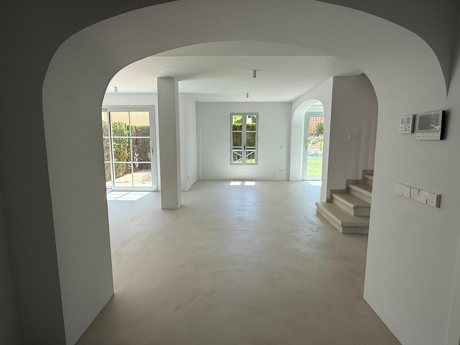 Vivienda pareada totalmente reformada en Sierra Cortina, Finestrat