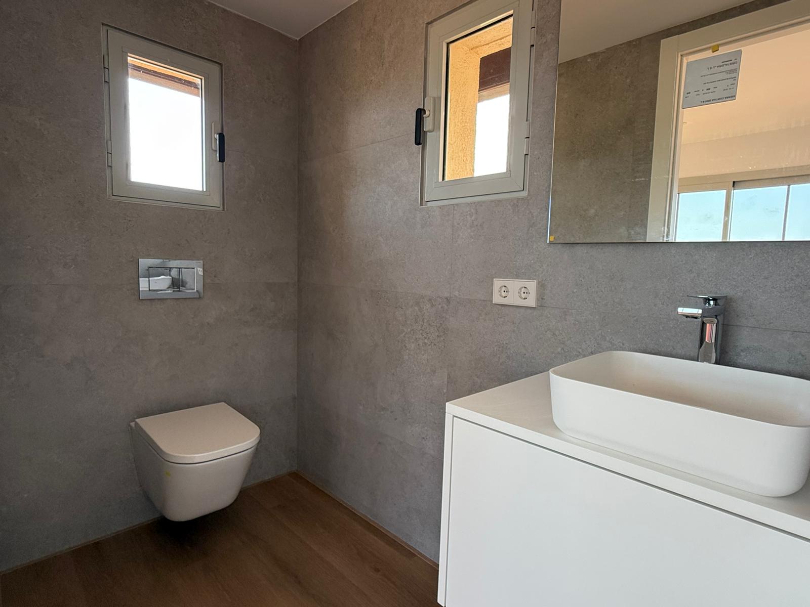 Vivienda pareada totalmente reformada en Sierra Cortina, Finestrat