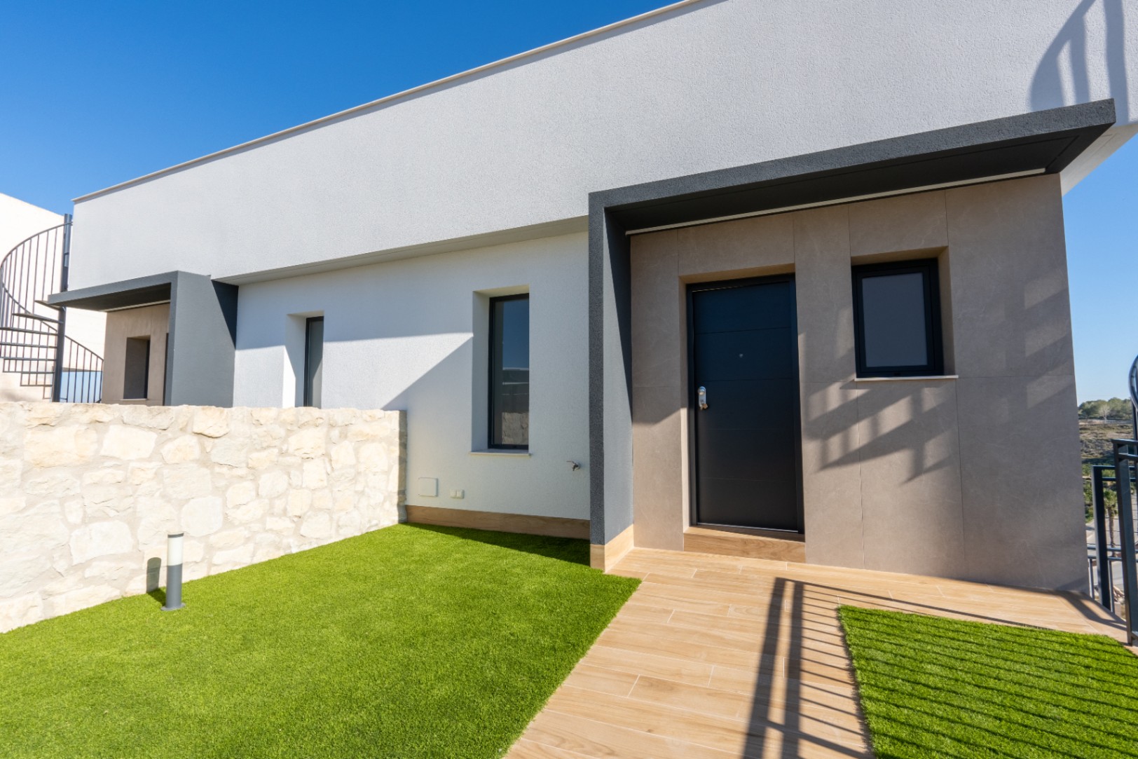 Nueva vivienda pareada en Algorfa, Alicante