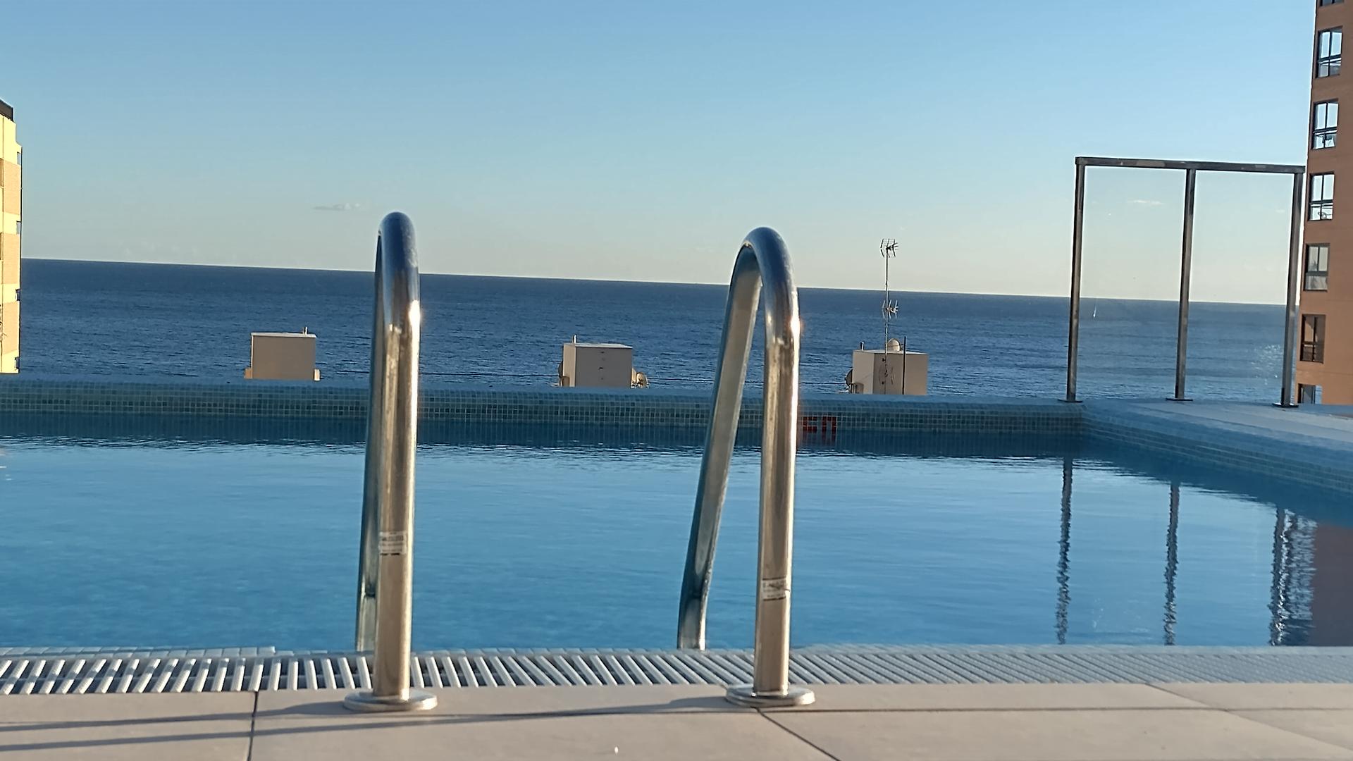 Apartamento a estrenar en playa de Poniente