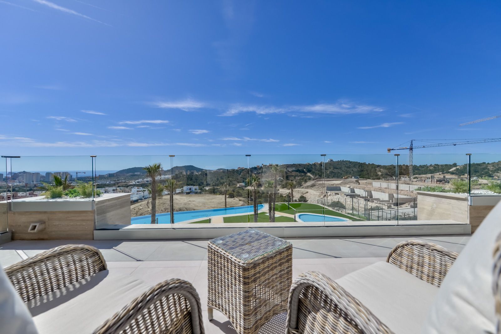 Duplex en Venta en Sierra Cortina, Finestrat, Alicante