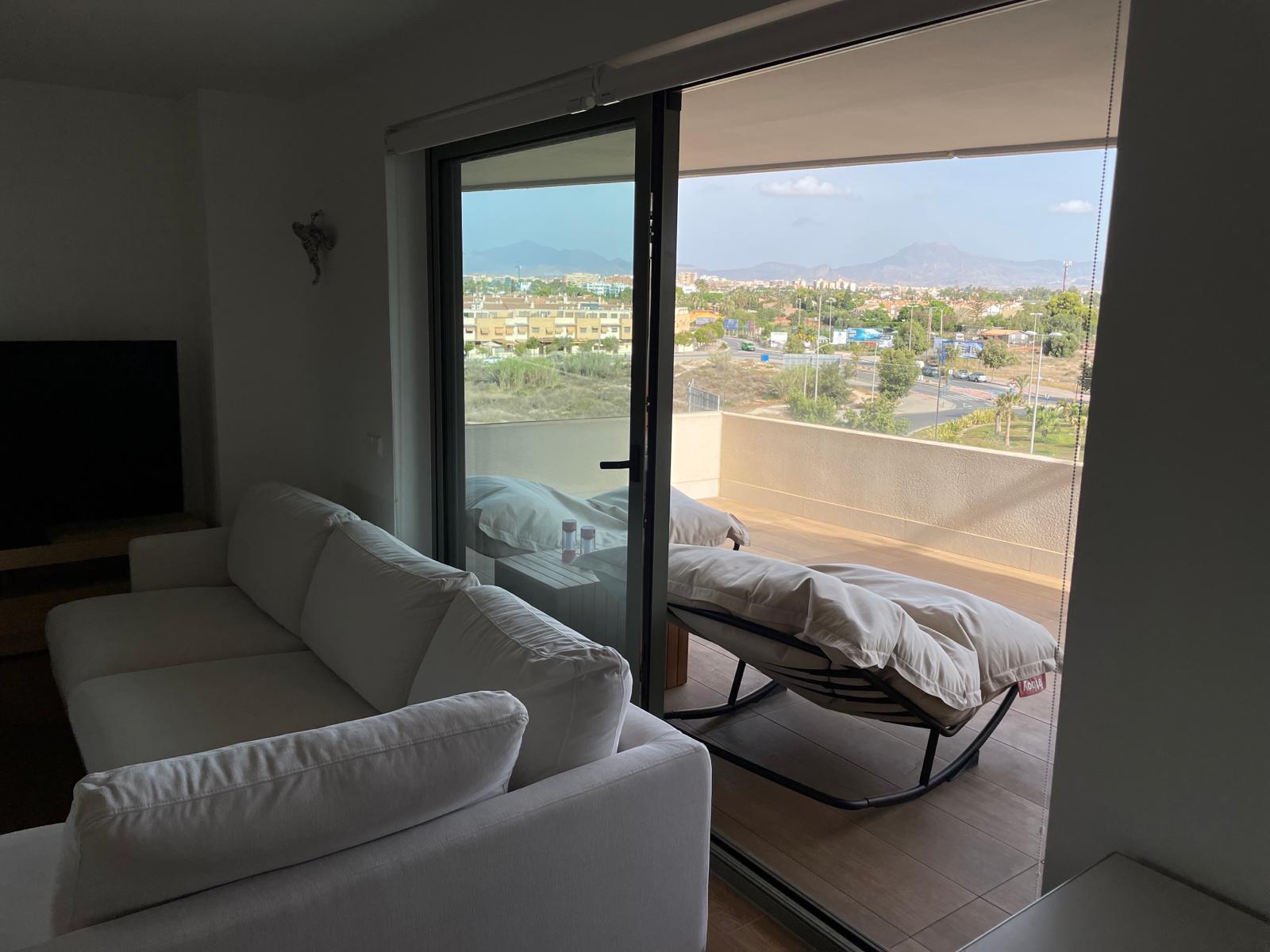 Appartement te koop in PAU 5, Playa San Juan, Alicante