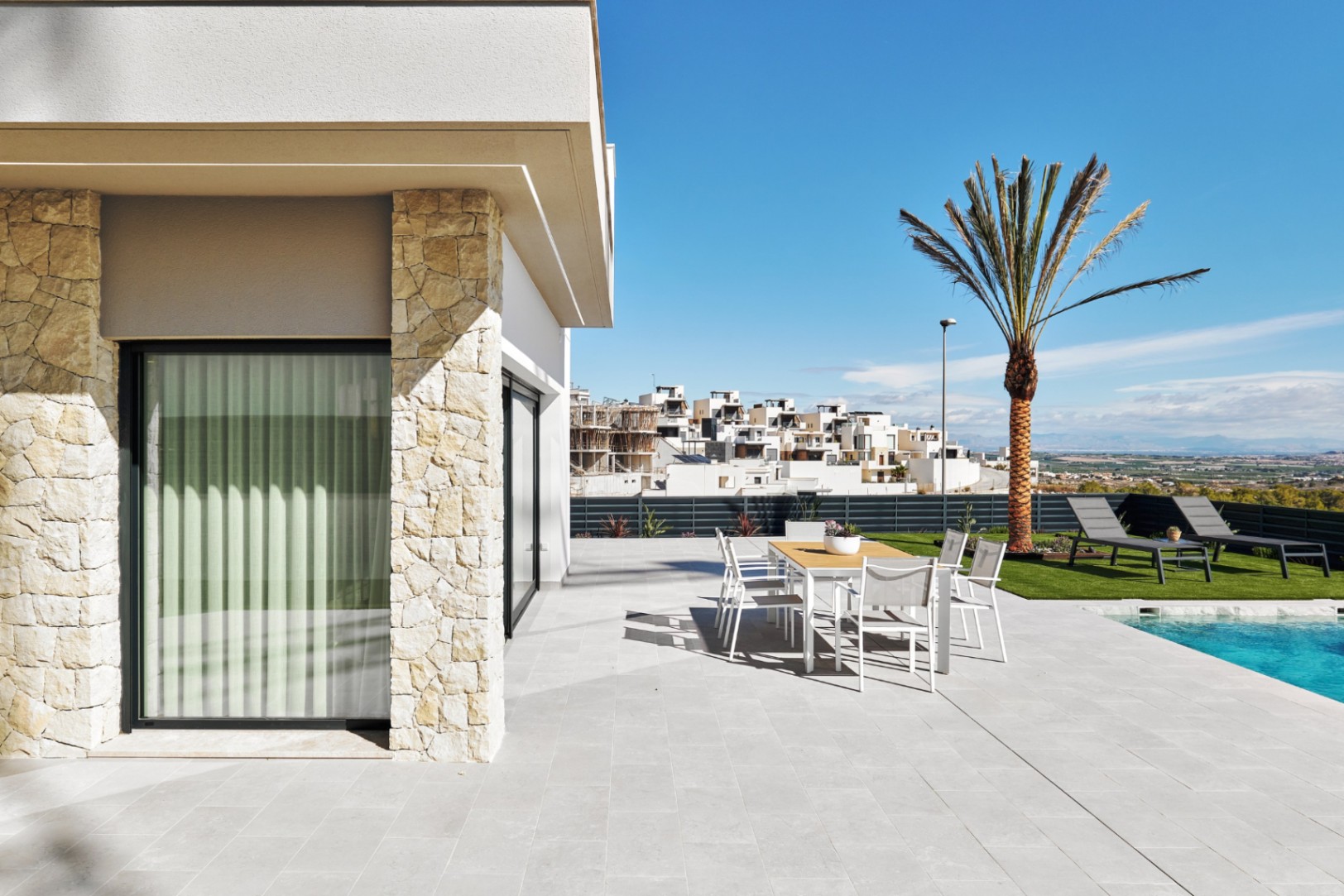Villa en venta en San Miguel de Salinas, Alicante
