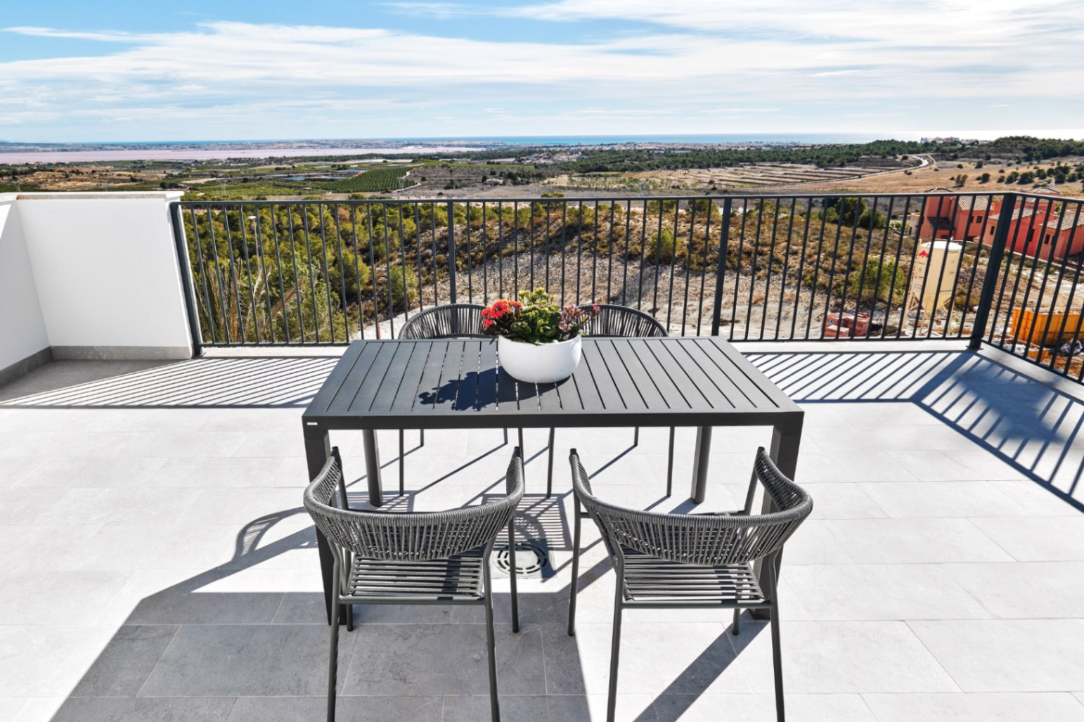 Villa en venta en San Miguel de Salinas, Alicante