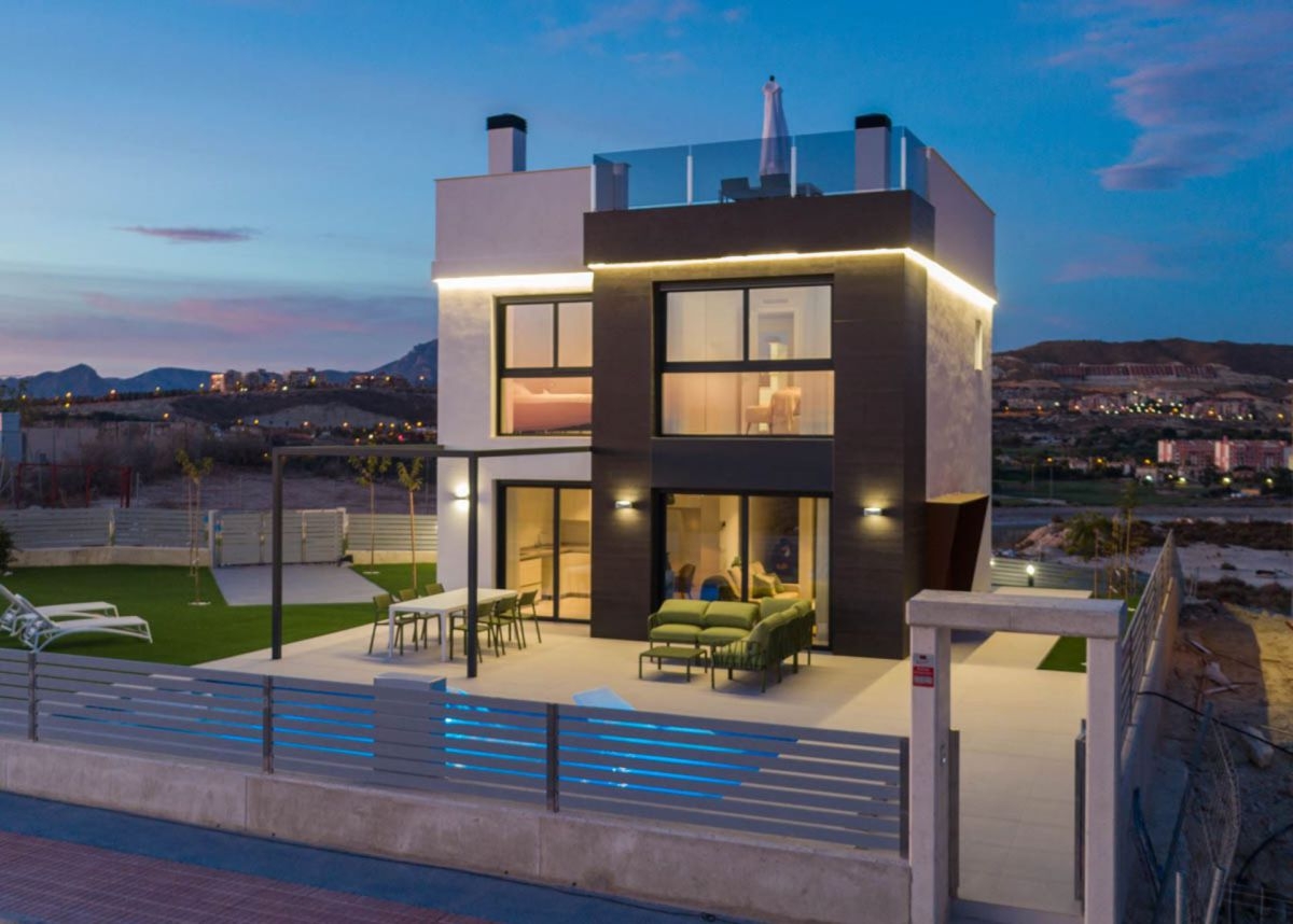 Villa en Venta en Cotoveta, Mutxamel, Alicante