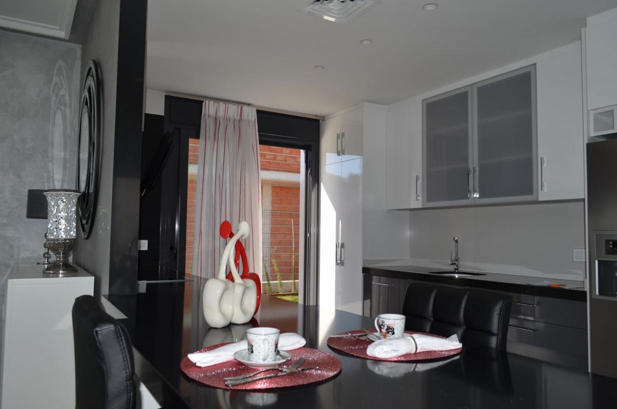 Villa en Venta en Dehesa de Campoamor, Orihuela Costa, Alicante