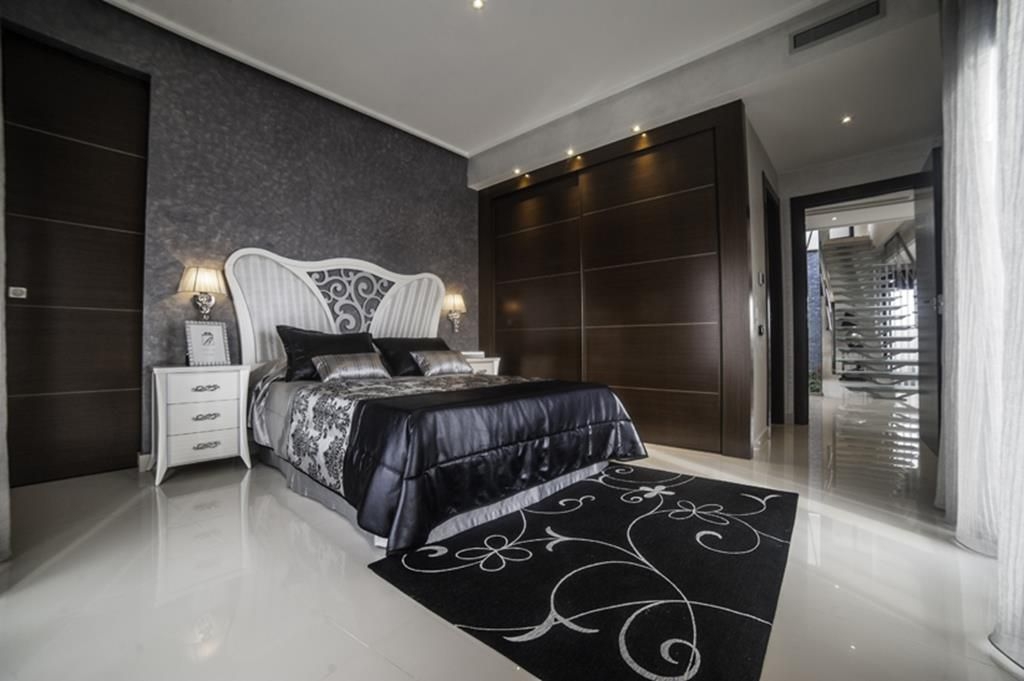 Villa en Venta en Dehesa de Campoamor, Orihuela Costa, Alicante
