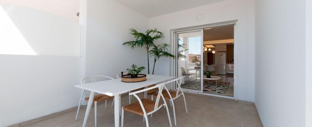 Apartamento in Sale in Ciudad Quesada - Urb. Doña Pepa, Rojales, Alicante