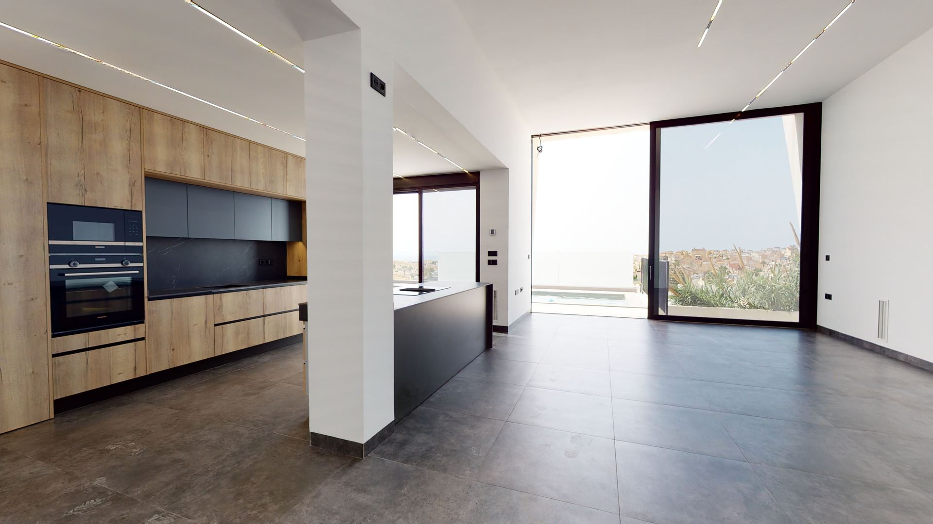 Villa en venta en Villamartin, Orihuela Costa, Alicante