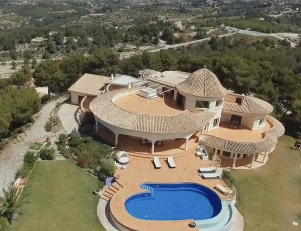 Villa en venta en Partida la Empedrola, Cometa-Carrio, Calpe, Alicante