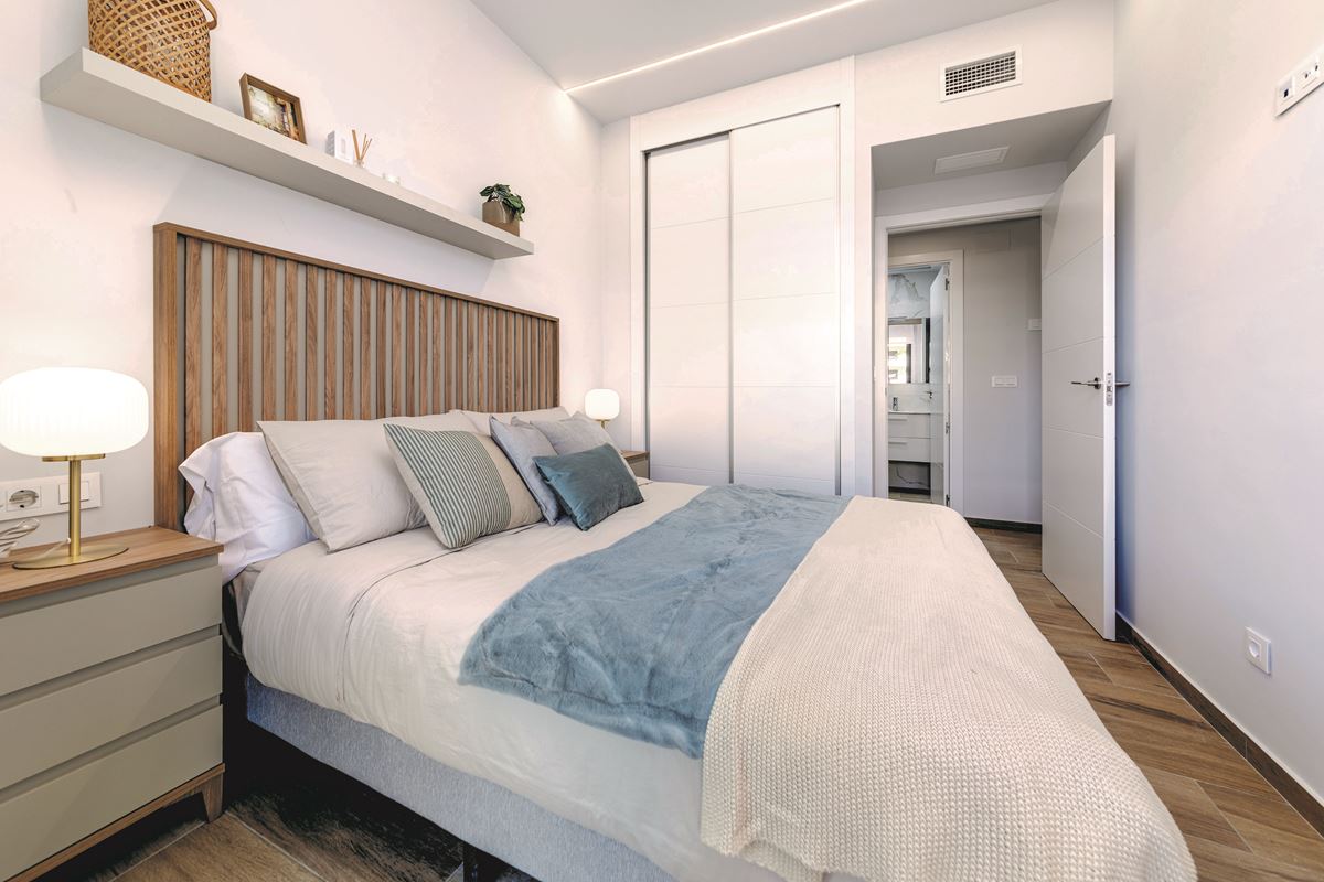 Appartement avec solarium à vendre sur la plage d’Arenales del Sol, Alicante