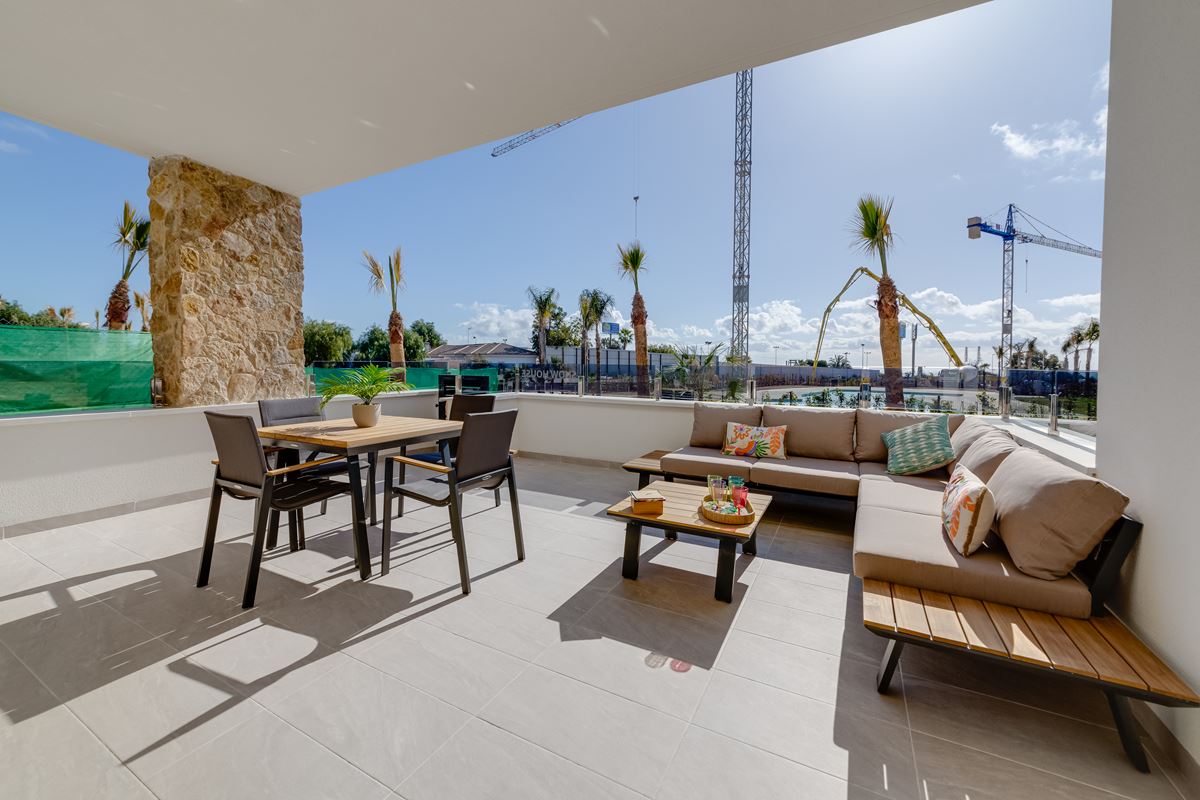 Appartementen in Playa Flamenca, Punta Prima, Alicante
