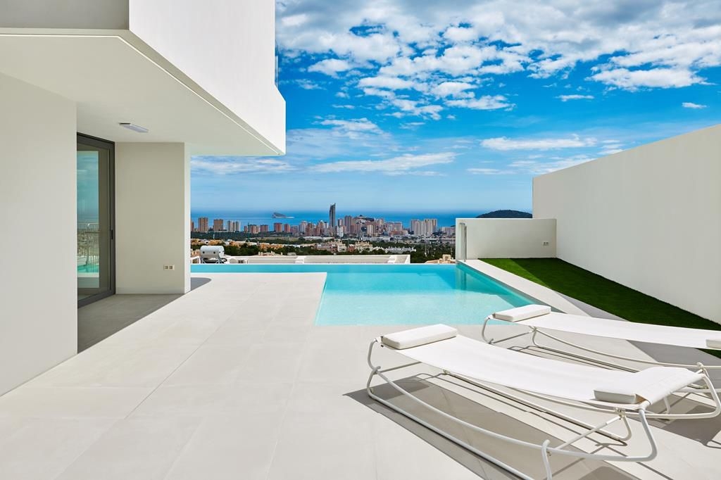 Villa en Venta en Sierra Cortina, Finestrat, Alicante