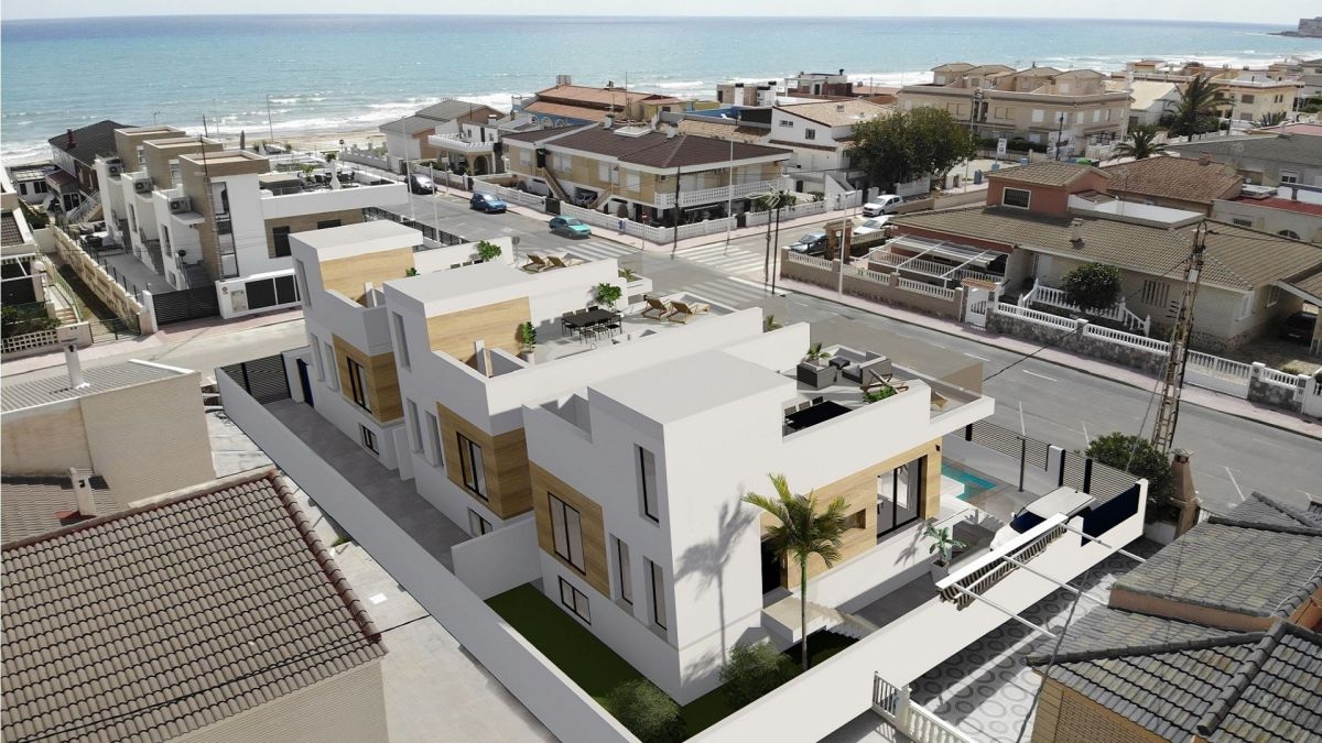 Villa en Venta en La Mata, Torrevieja, Alicante