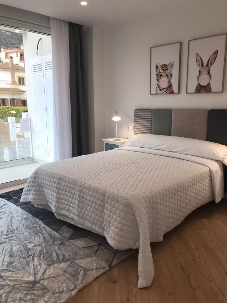 Villa en Venta en Sierra Cortina, Finestrat, Alicante