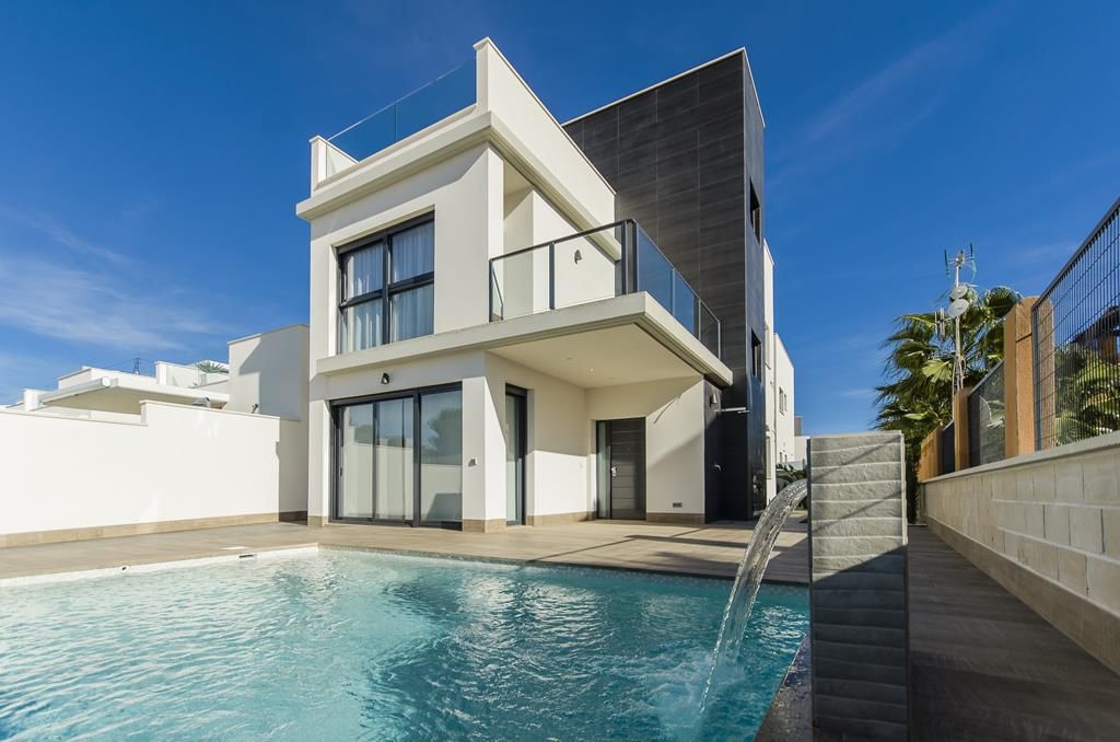 Villa en Venta en San Miguel De Salinas, San Miguel De Salinas, Alicante