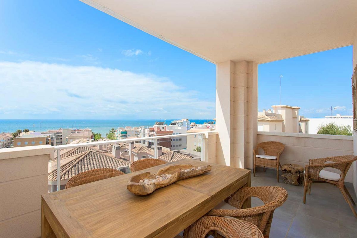 Apartamento in Sale in Playa Levante, Santa Pola, Alicante