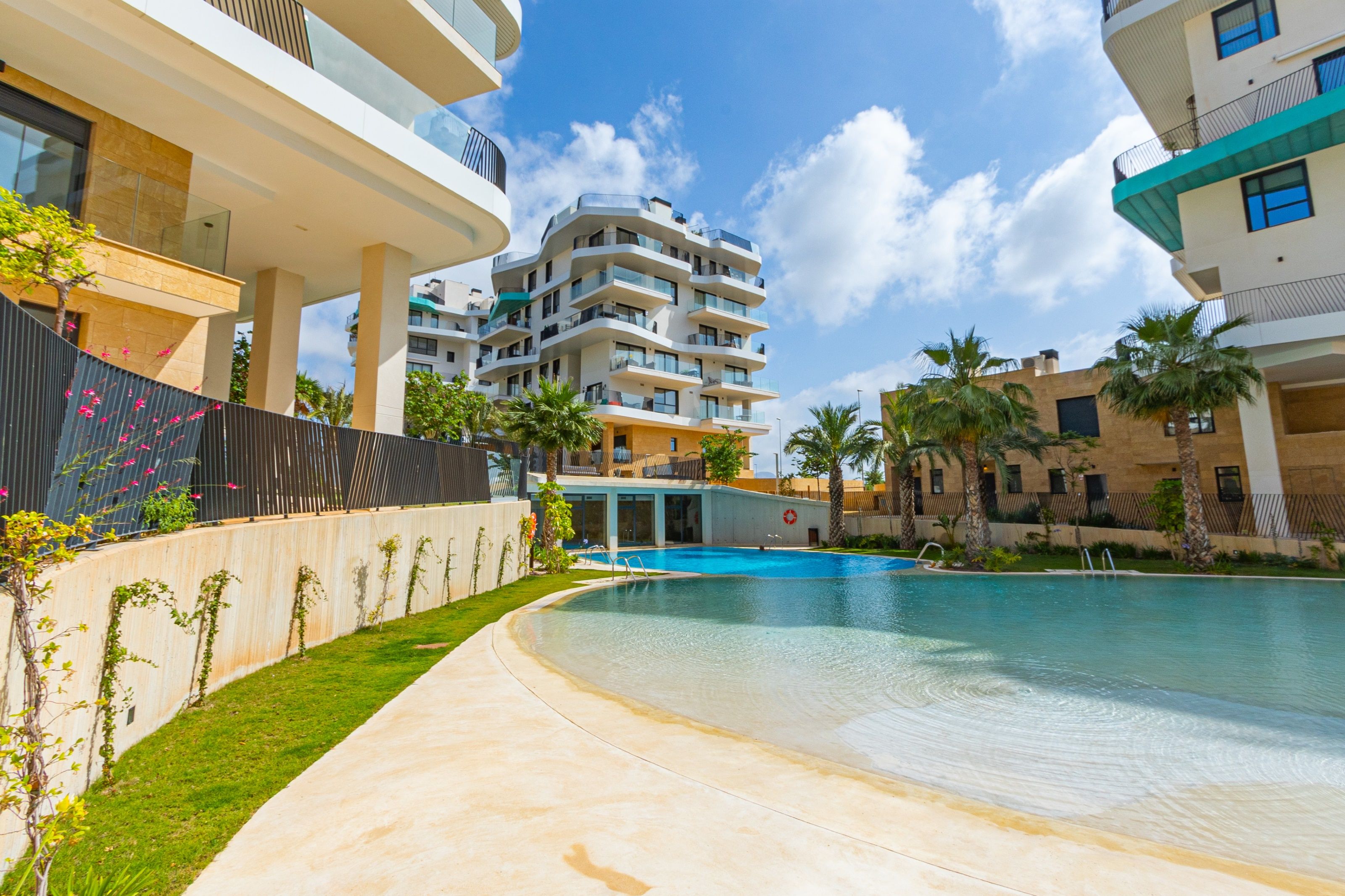 Apartamento en Venta en Torres, Villajoyosa/Vila Joiosa, La, Alicante
