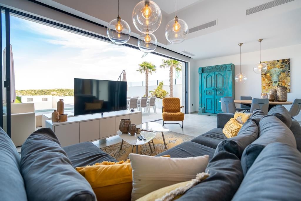 Villa en Venta en Urbanizaciones - Ciudad Quesada, Rojales, Alicante