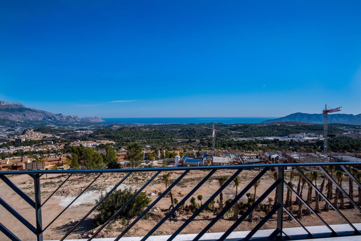 Villa for sale in Monte Ponoig, Polop, Alicante