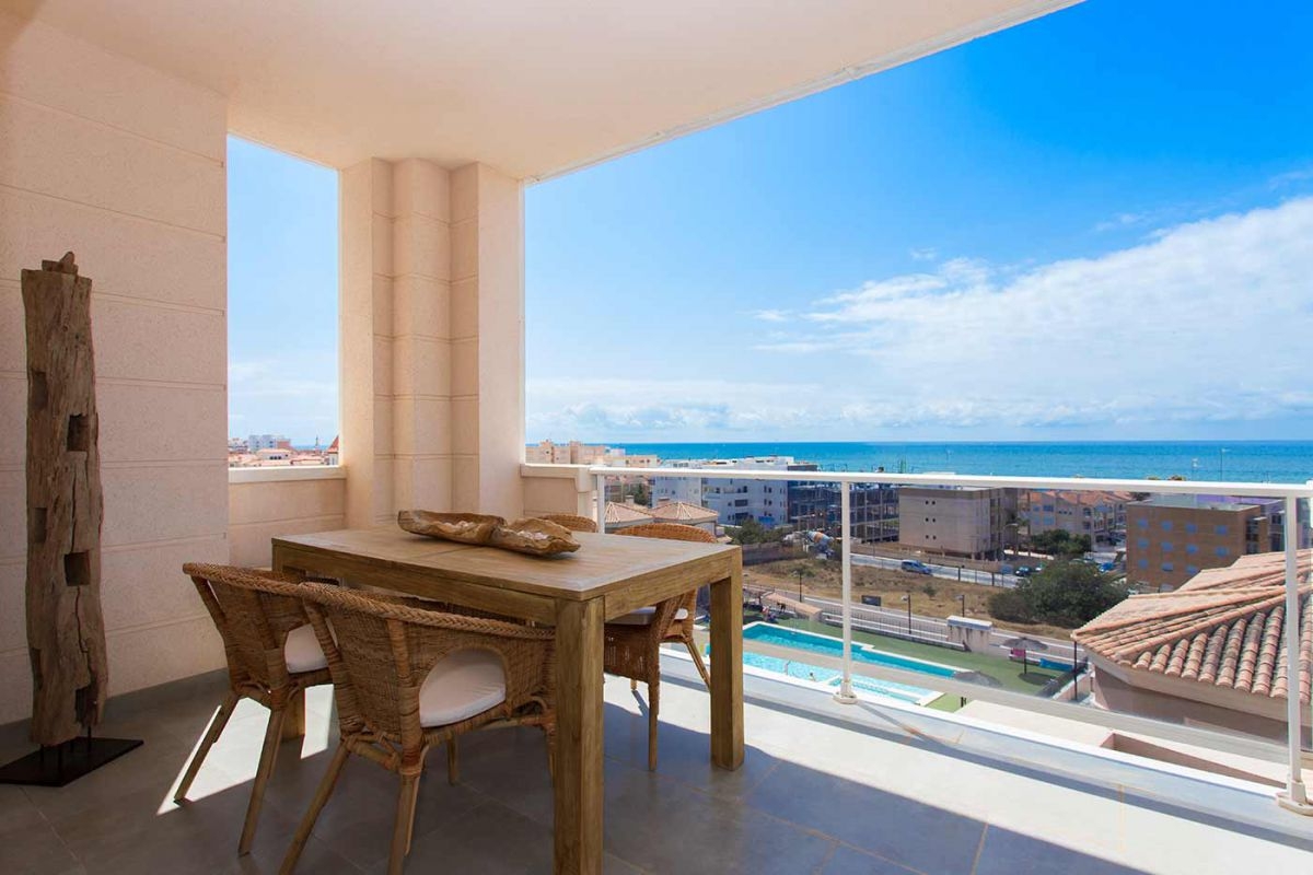Apartamento en Venta en Playa Levante, Santa Pola, Alicante