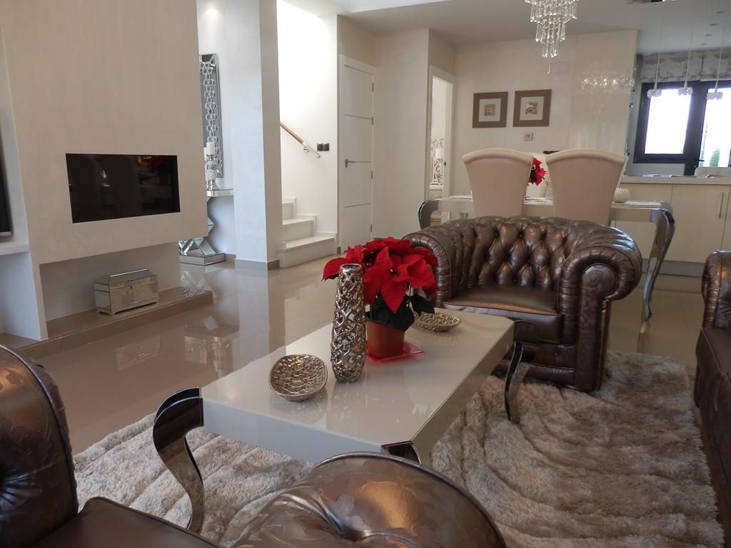 Villa en Venta en Dehesa de Campoamor, Orihuela Costa, Alicante