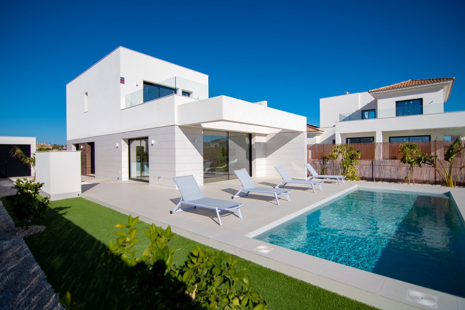 Villa en venta en Los Montesinos, Orihuela Costa, Alicante